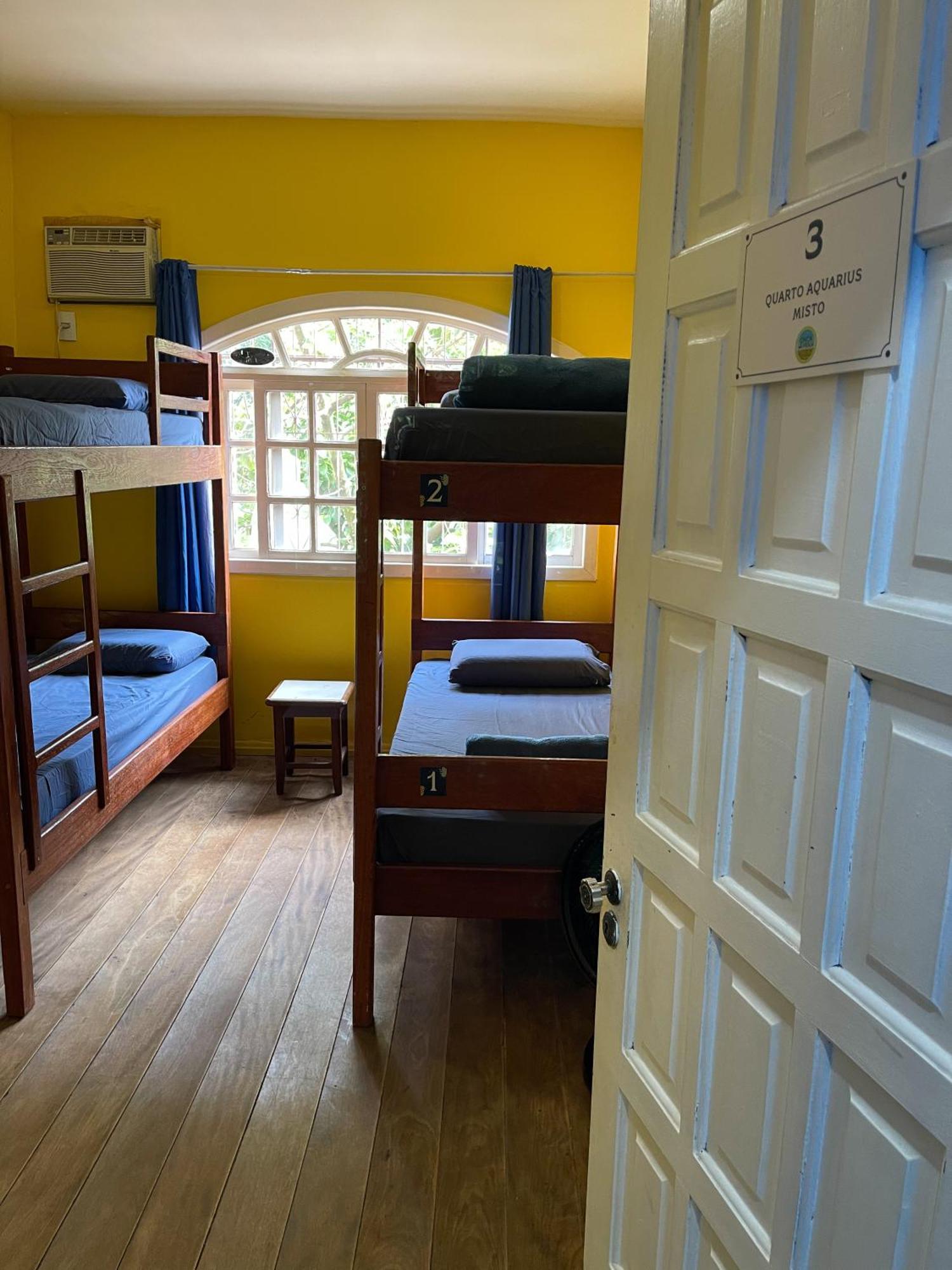Onca Da Praia Hostel Віторія Екстер'єр фото