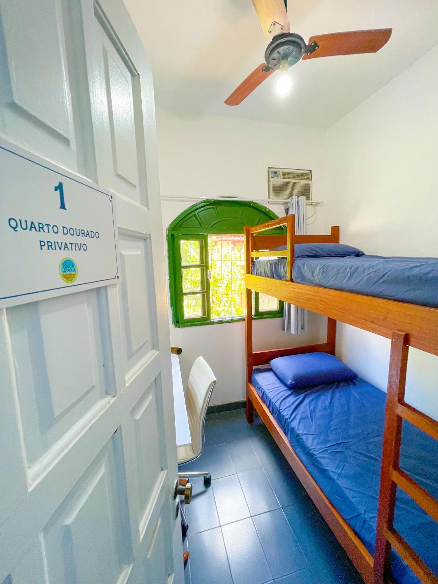 Onca Da Praia Hostel Віторія Екстер'єр фото