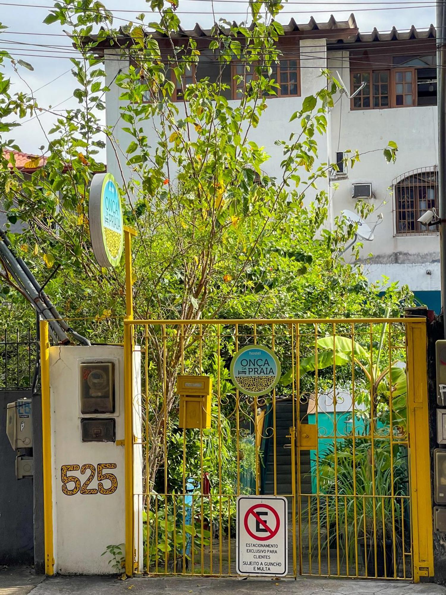 Onca Da Praia Hostel Віторія Екстер'єр фото