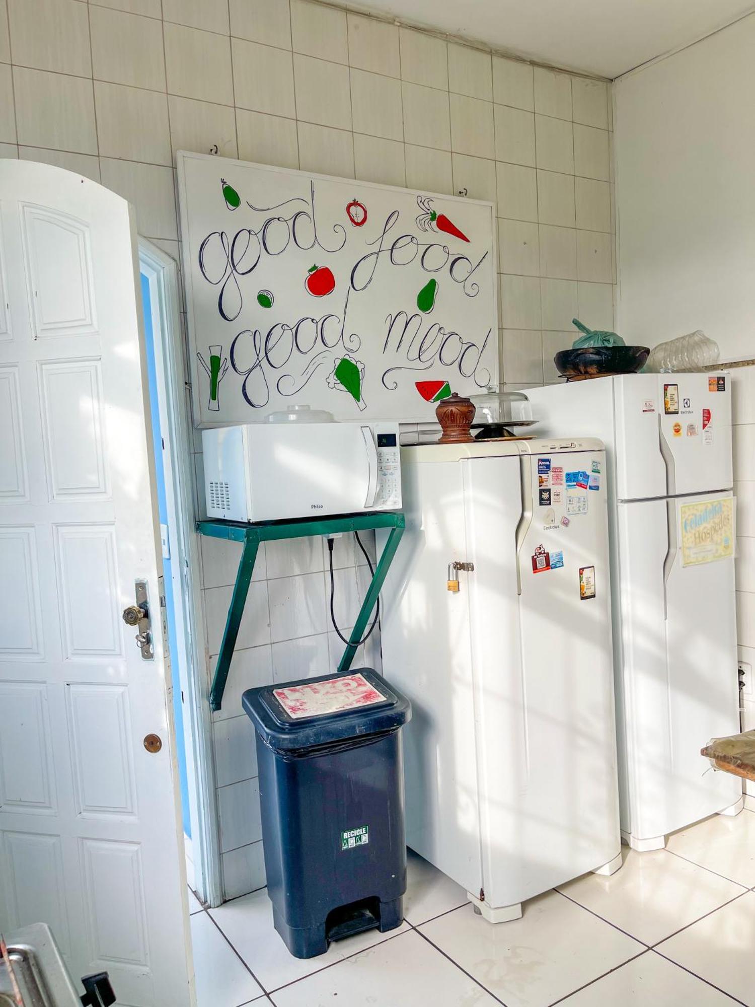 Onca Da Praia Hostel Віторія Екстер'єр фото