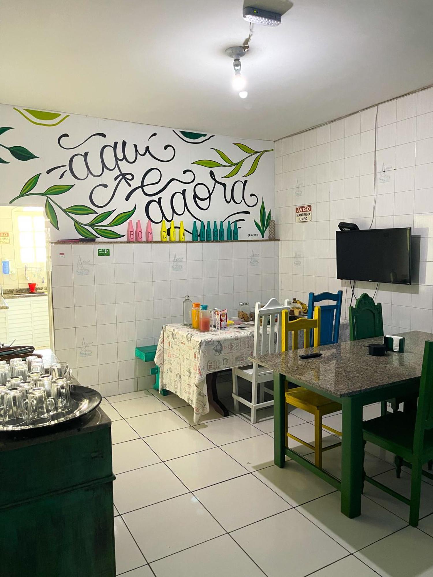 Onca Da Praia Hostel Віторія Екстер'єр фото